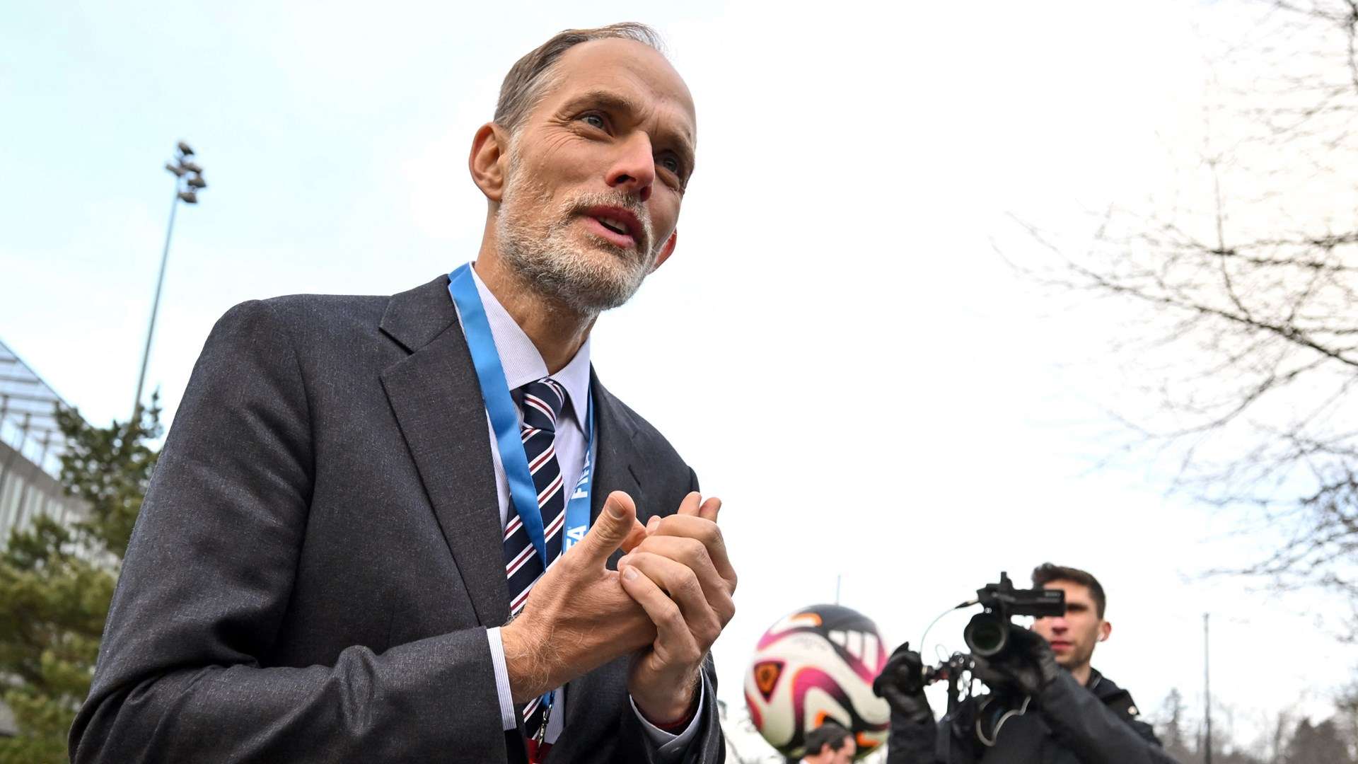 進一步鞏固 進一步鞏固