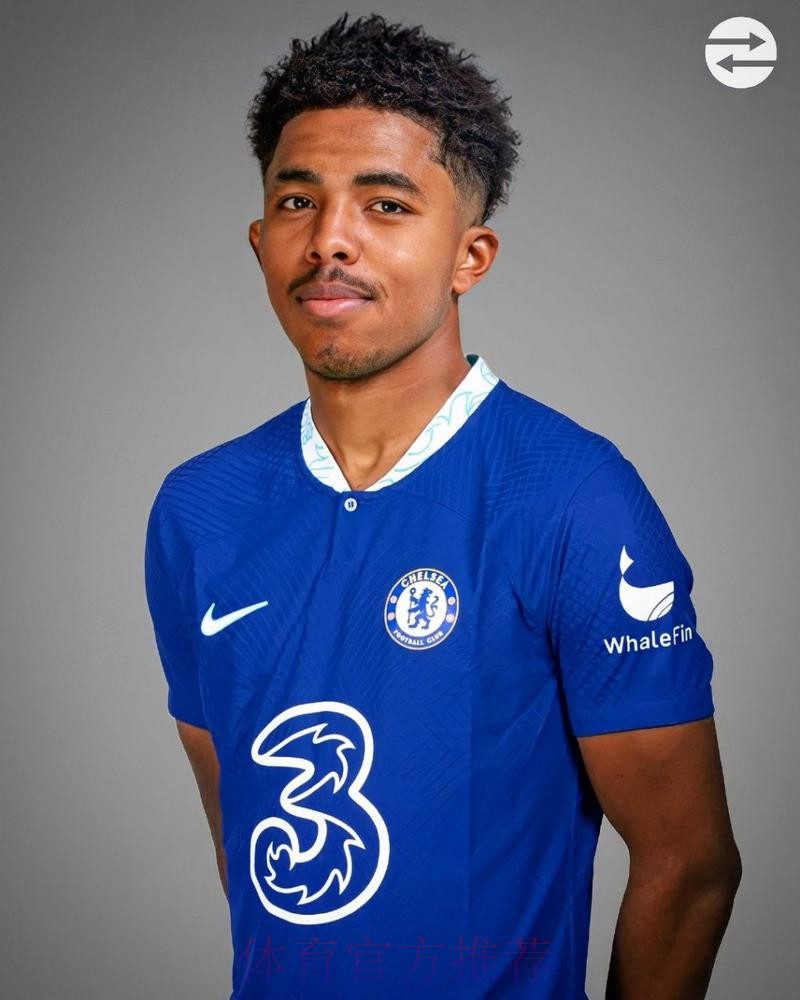 罗马诺:切尔西召回大卫-福法纳,正推动其永久转会 罗马诺:切尔西召回大卫-福法纳,正推动其永久转会