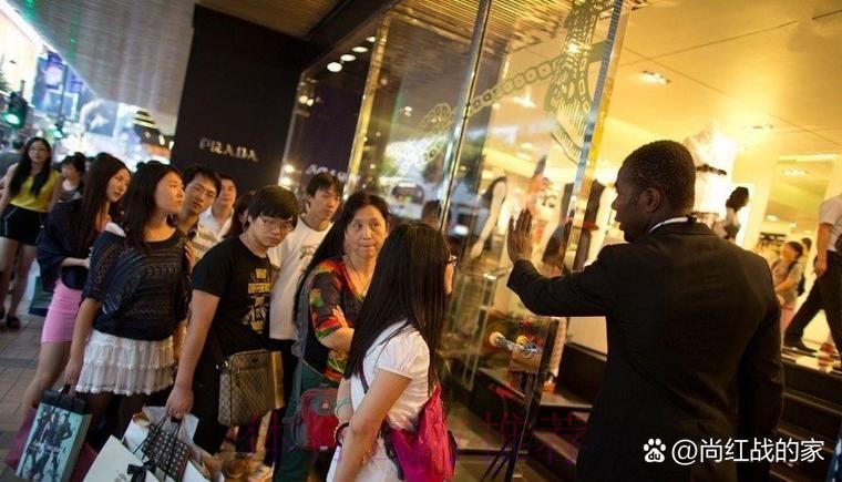 布朗谈4连败：更衣室里的每个人都感到沮丧